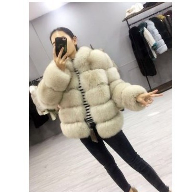 Fur women's clothing European  - Winter Clothing Manufacturers recensie en prijs